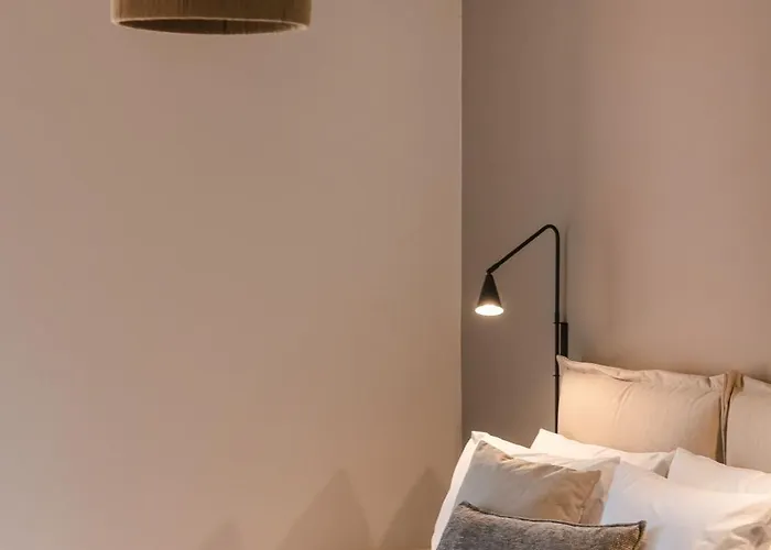 Rosilion & Apartment *